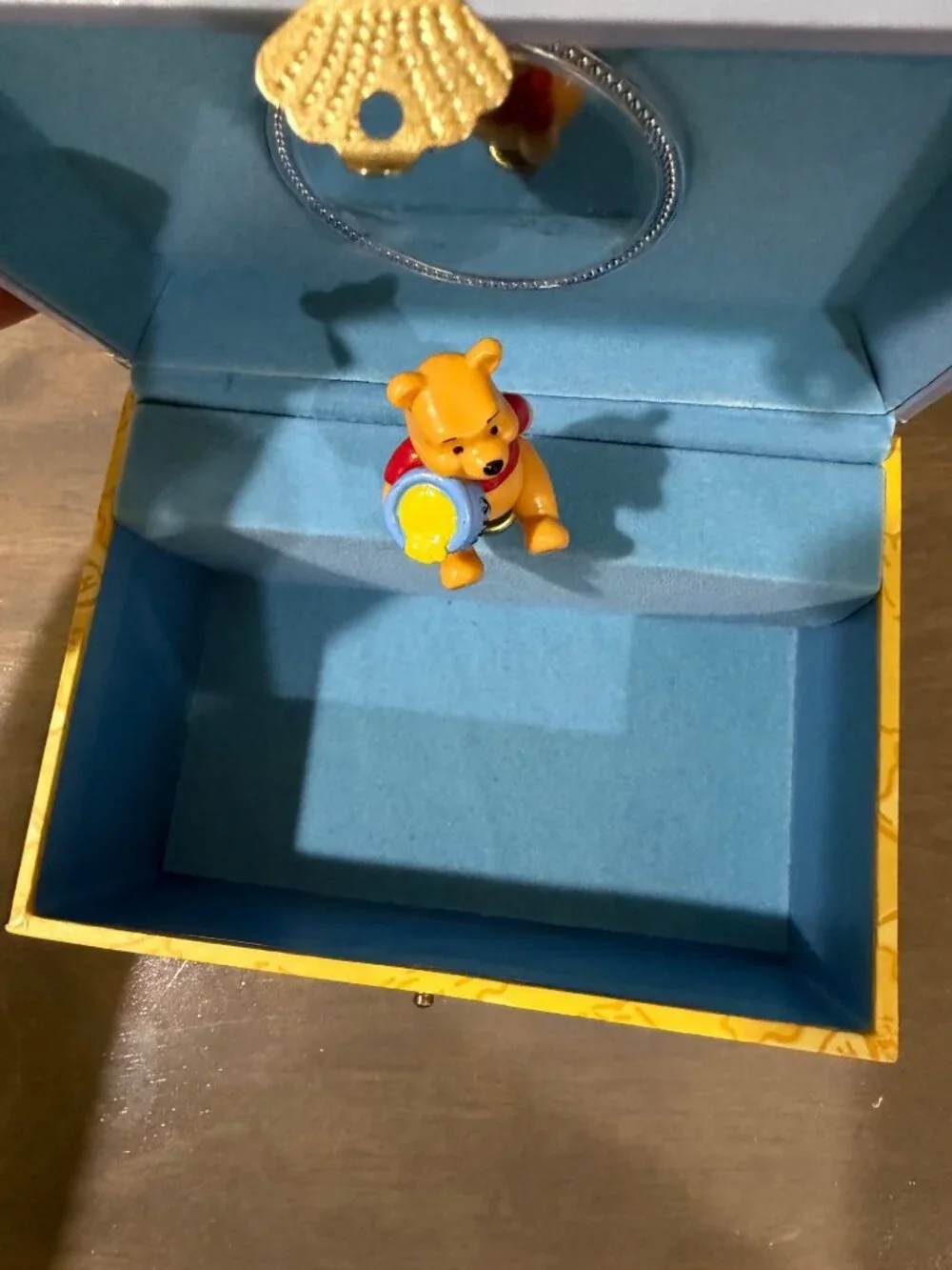Vintage Disney Winnie the Pooh Lenticular Musical Jewelry Box With Spinning Pooh